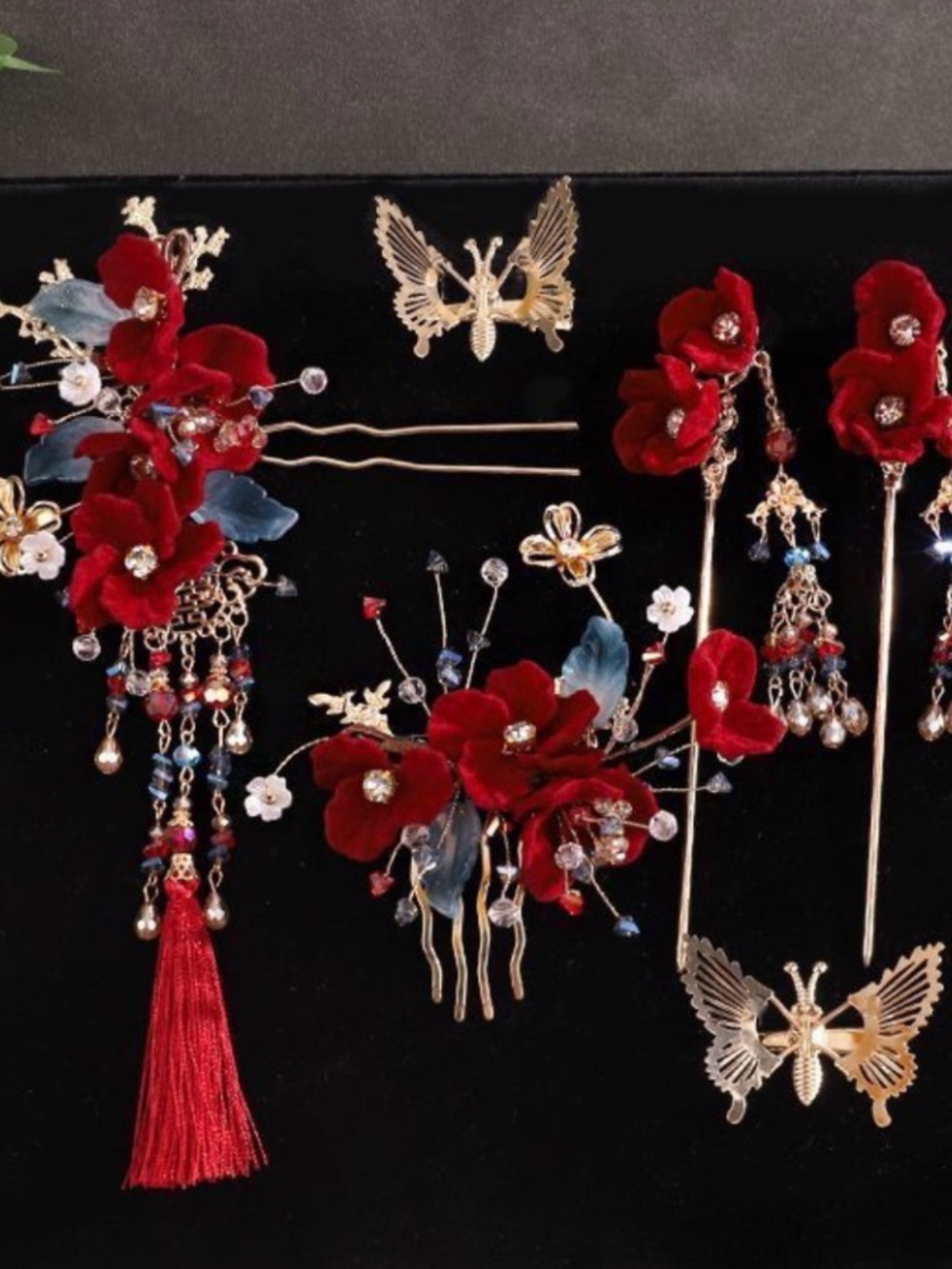 Handcrafted Red Floral Tassel Hairpin Set with Gold Accents